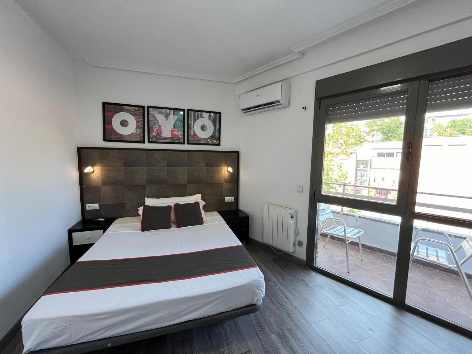 Hello Feria Hotel Madrid Exterior photo